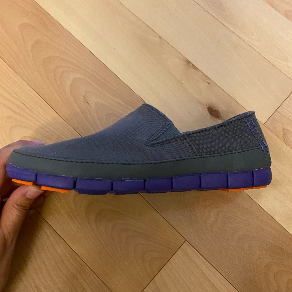 NWT really awesome Crocs